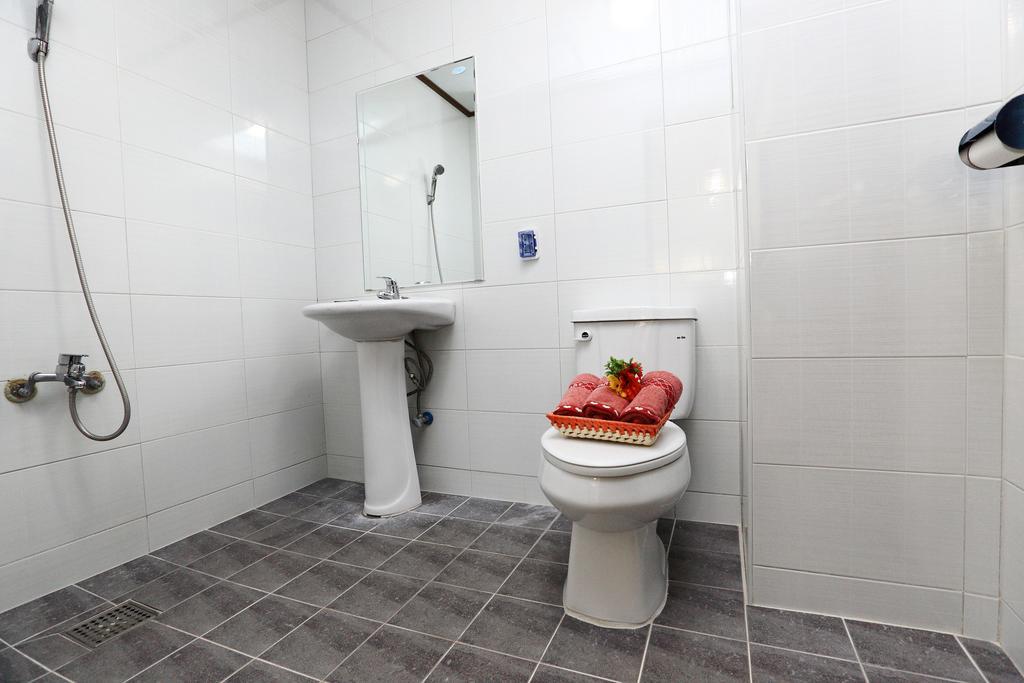 Healing House Villa Сеогвипо Екстериор снимка