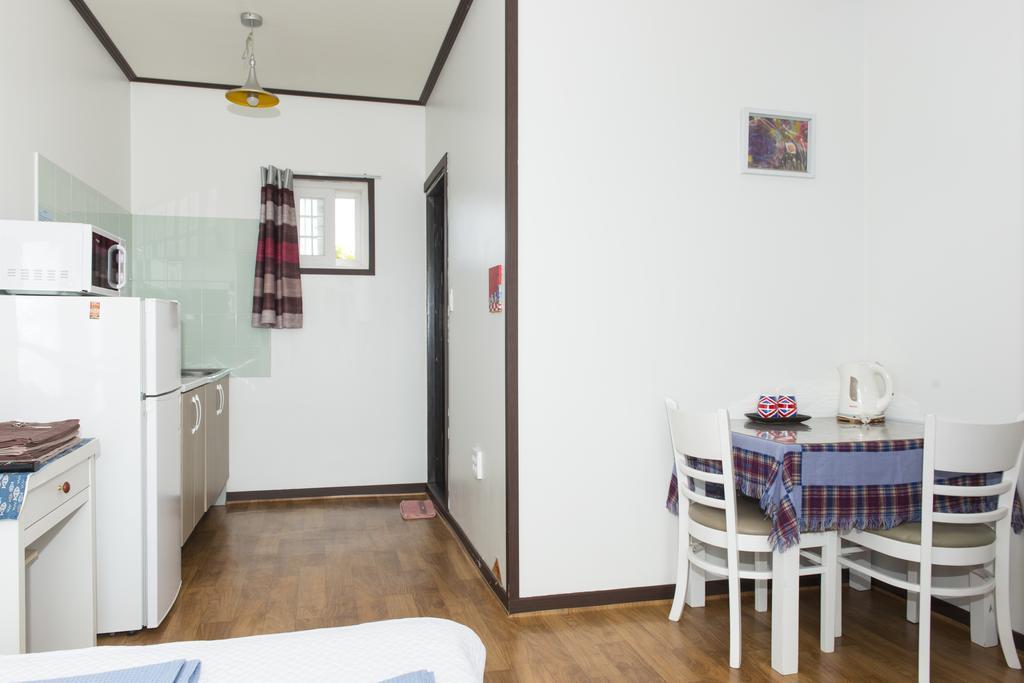 Healing House Villa Сеогвипо Екстериор снимка